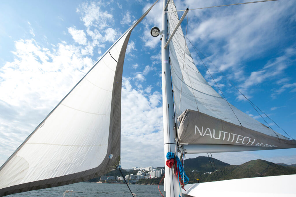 Overnight charter on Nautitech 40 - nautitech40 1 1